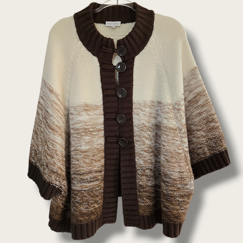Vintage Fashion Bug Batwing Sweater Cape Size 26/28W Brown Cream Buttons Autumn
